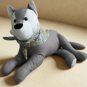 Keepsake Wolf: A Cherished Memento