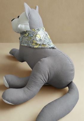 Keepsake Wolf: A Cherished Memento - Image 2