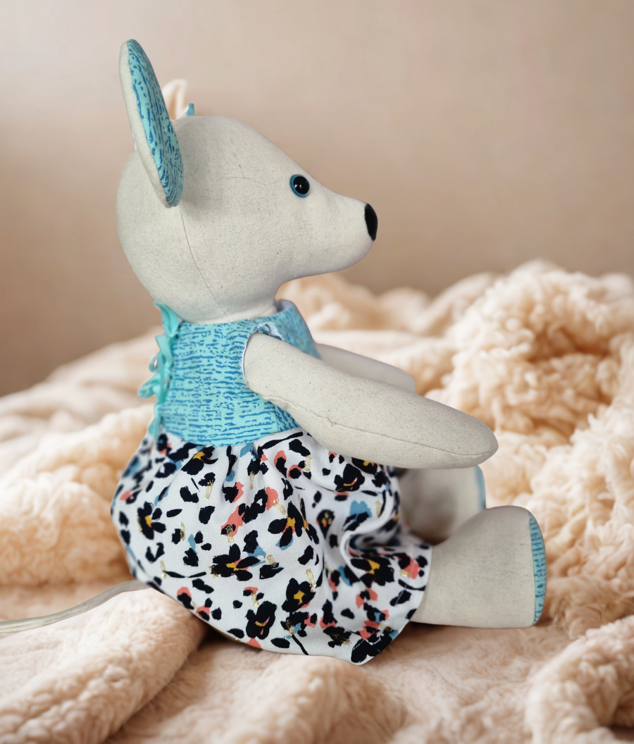 Keepsake Amelia Mouse - Image 3